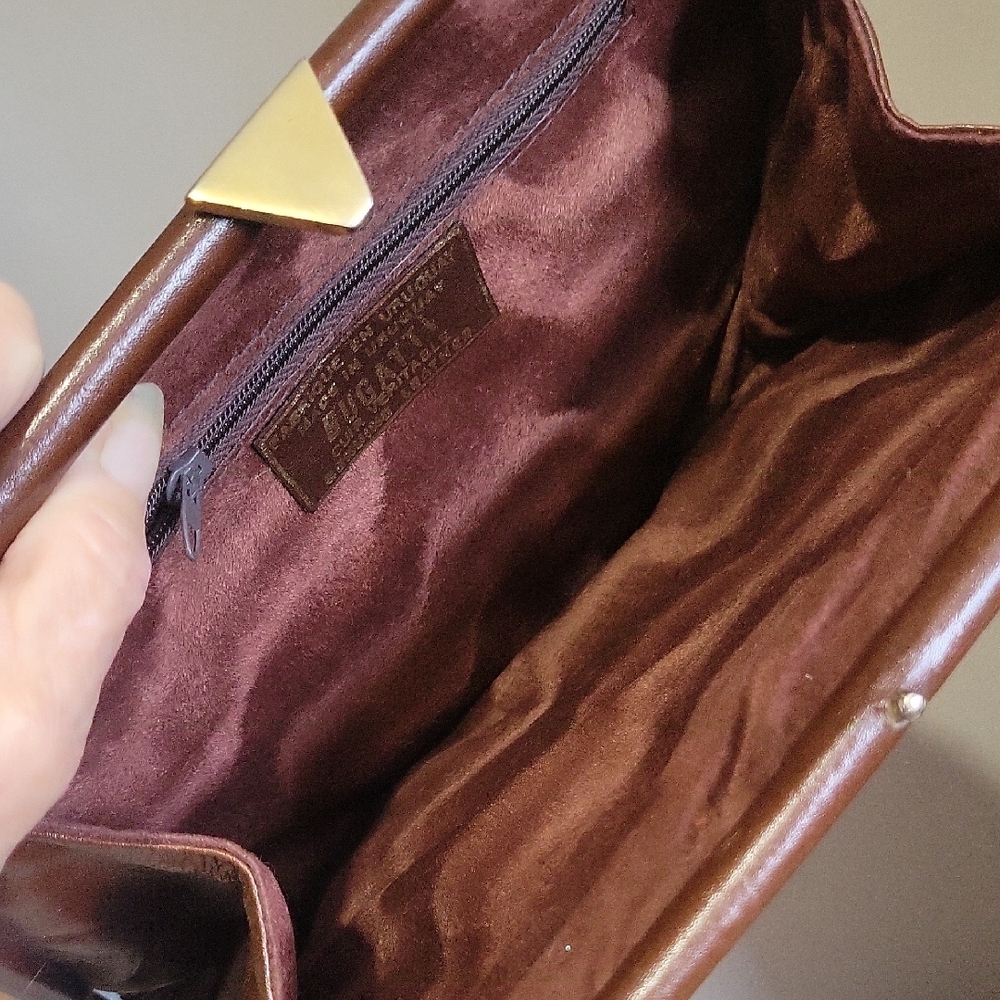 BUGATTI / URUGUAY/GENUINE LEATHER VINTAGE CLUTCH - Picture 3 of 6